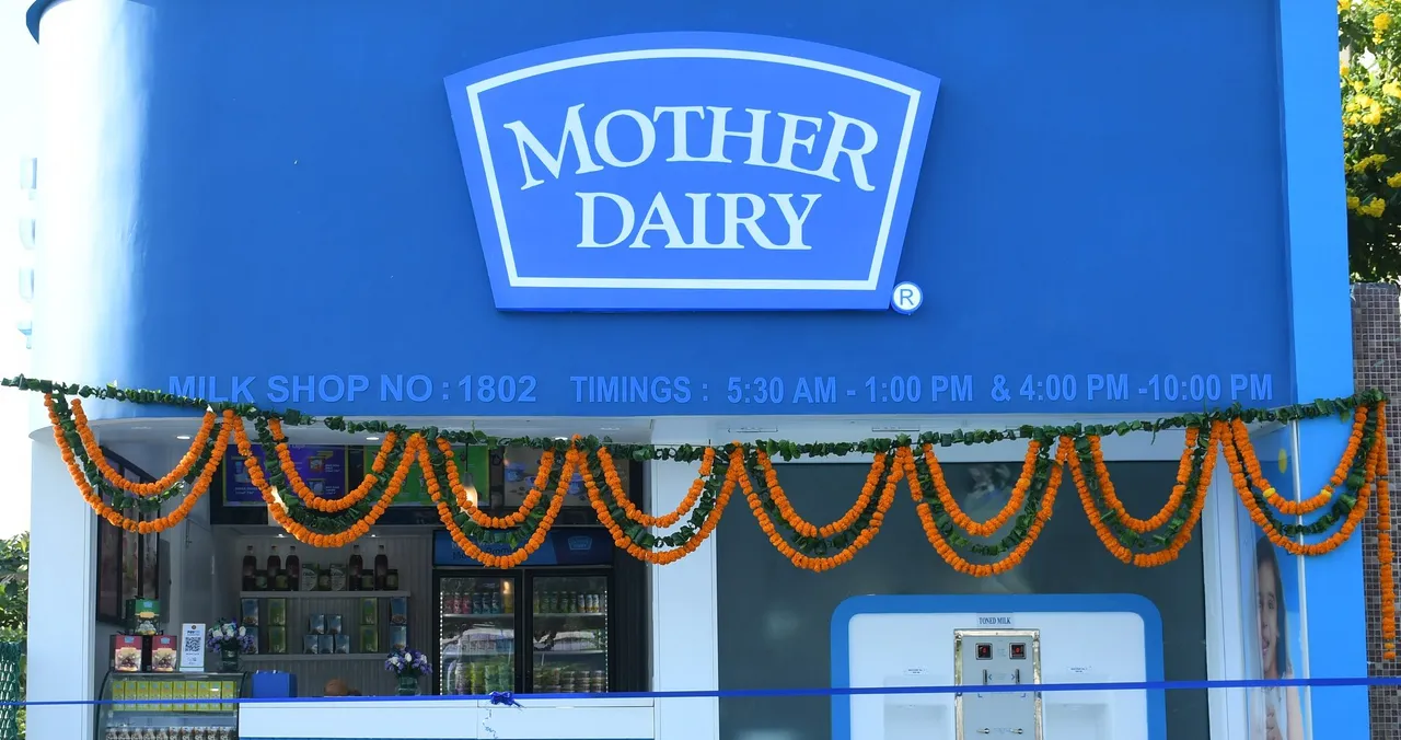 Mother Dairy’s New-Age Milk Booth in Sector-79, Noida