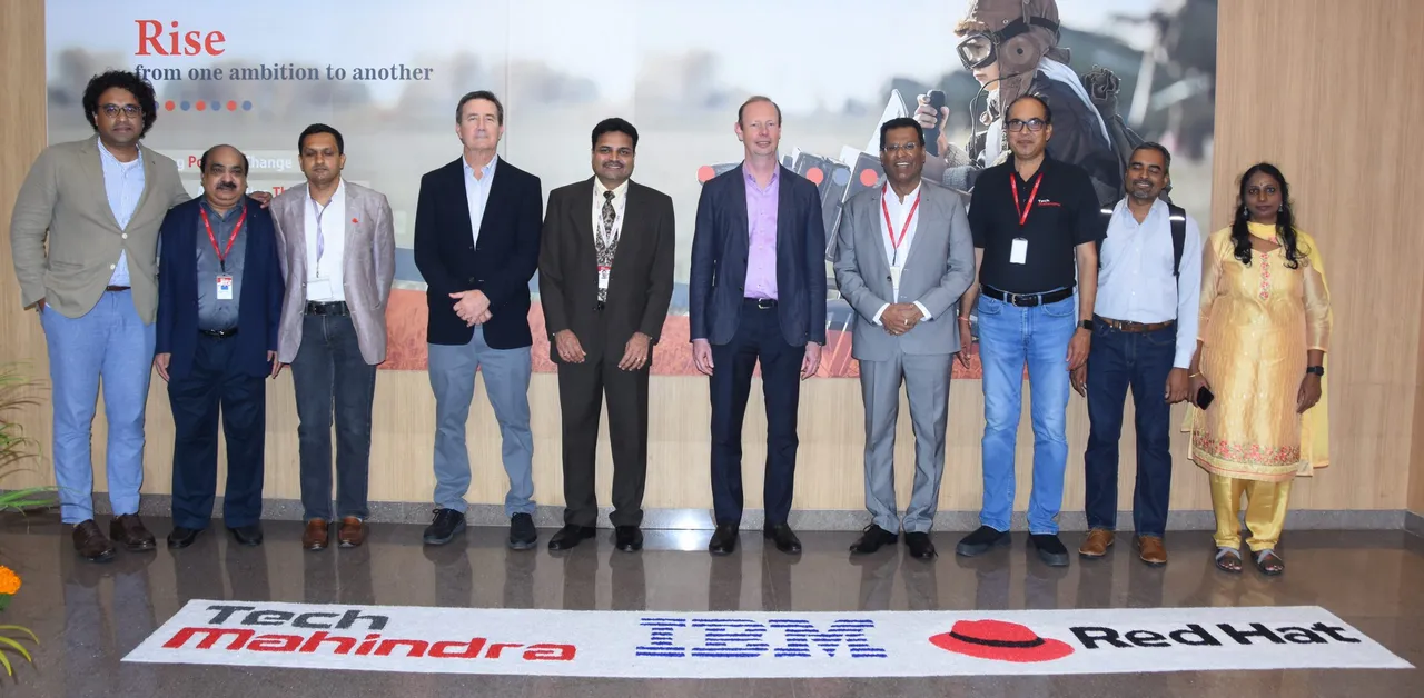 Tech Mahindra Launches _Synergy Lounge_ with IBM and Red Hat to Accelerate Digital Transformation for Enterprises_1