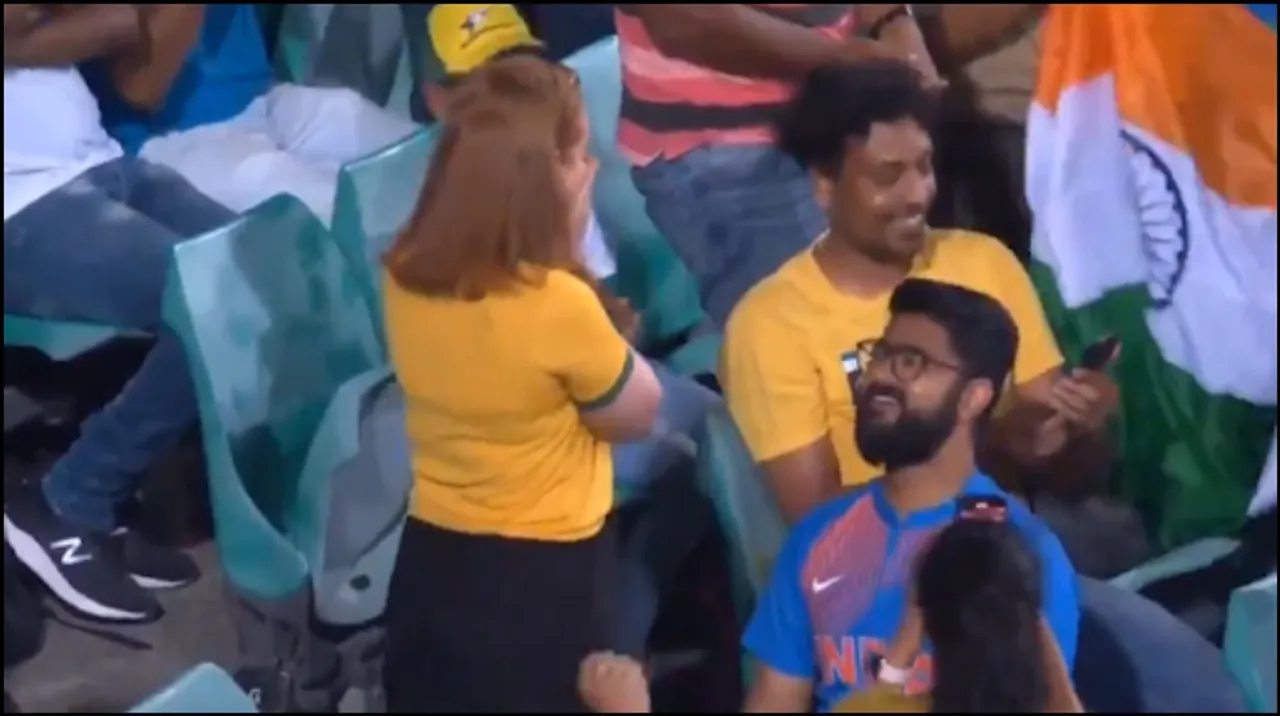 This proposal took place during the Ind-Aus match and it is giving netizens major feels