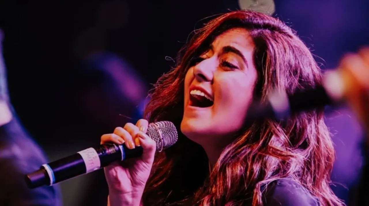 Jonita Gandhi (Source: Instagram | Credit: Deepak Tiwari)