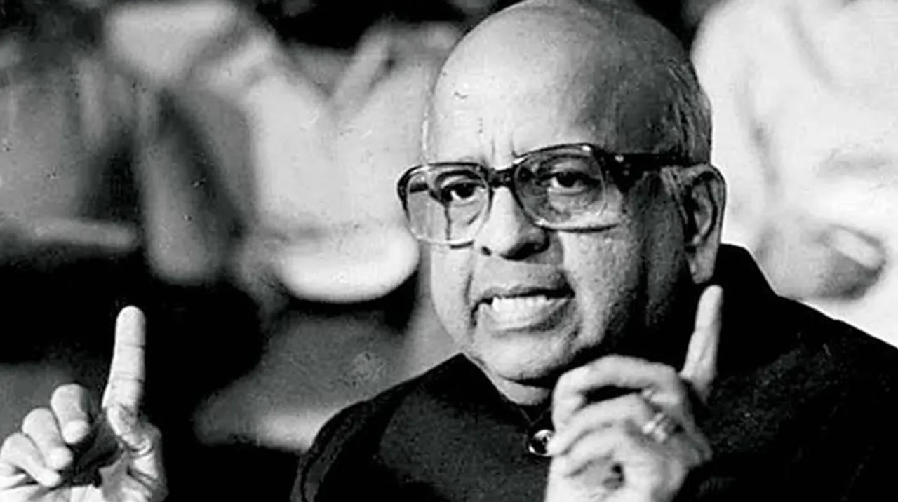 Former Election Commissioner T N Seshan passes away at the age of 86