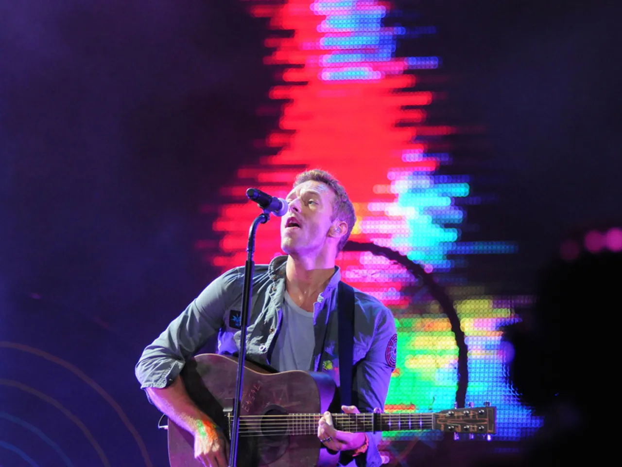 Twitter witnesses Adventure of a lifetime as Coldplay fans vent out
