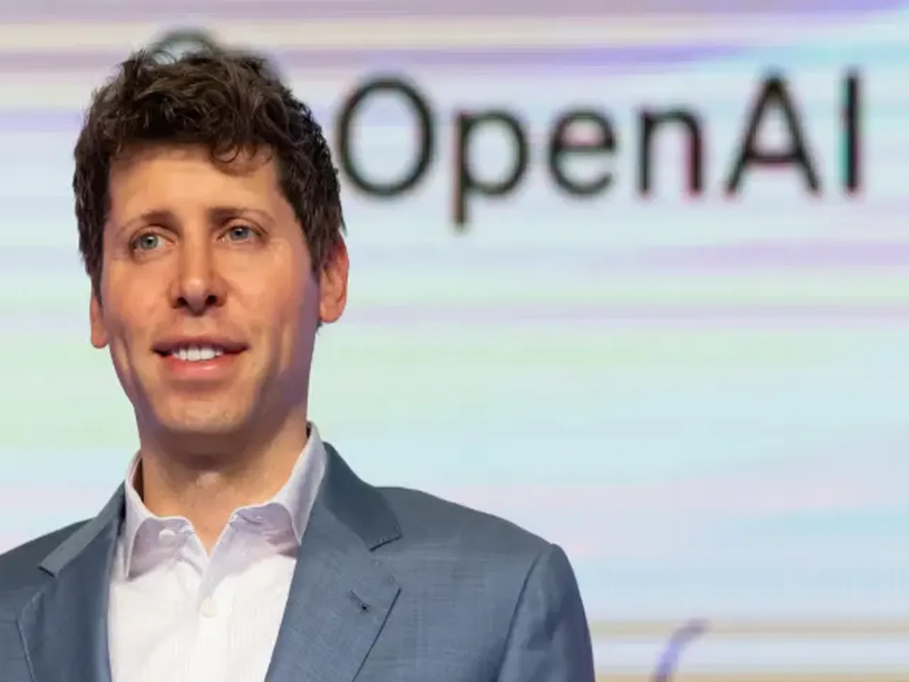 Sam Altman rejoins OpenAI as CEO