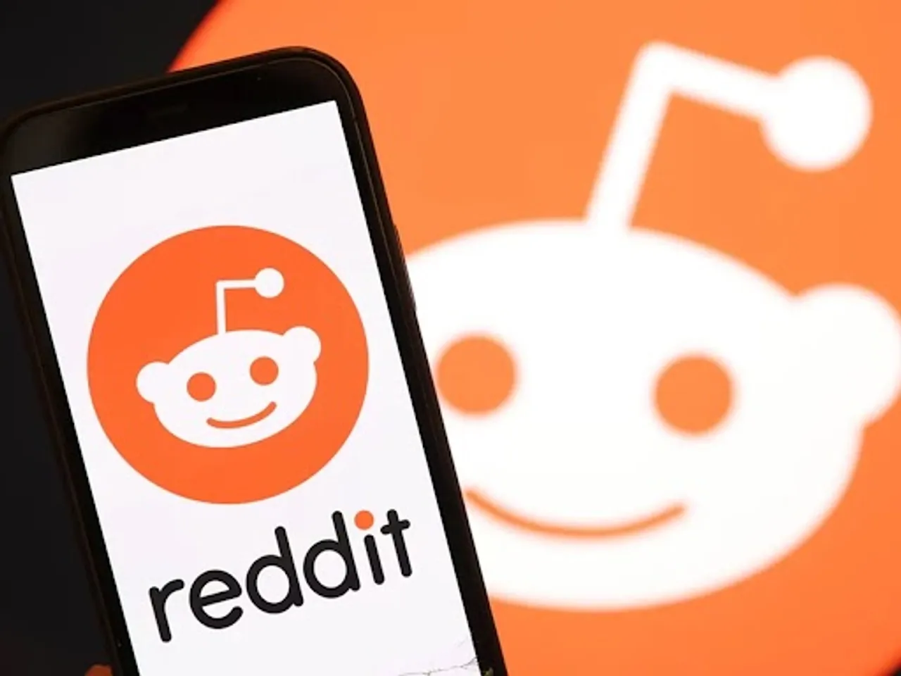 Reddit ad personalization