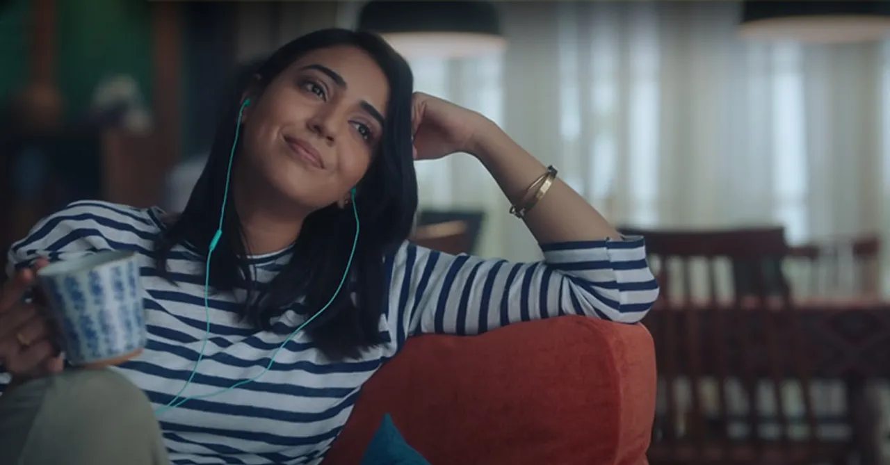 Spotify's year-end campaign reassures people with its message of #2020Wrapped