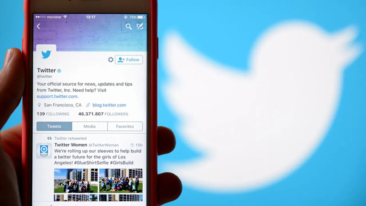 Twitter to improve customer service through DMs