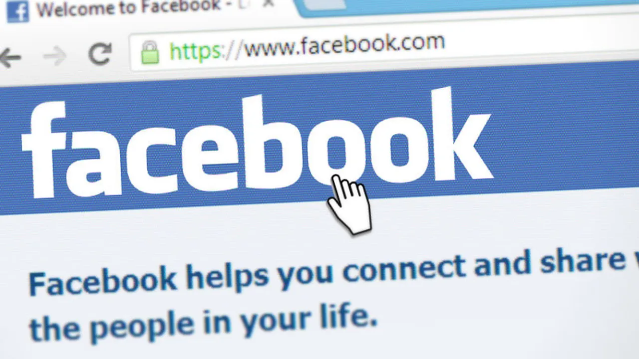 Facebook to emphasize friends, not news, in series of changes