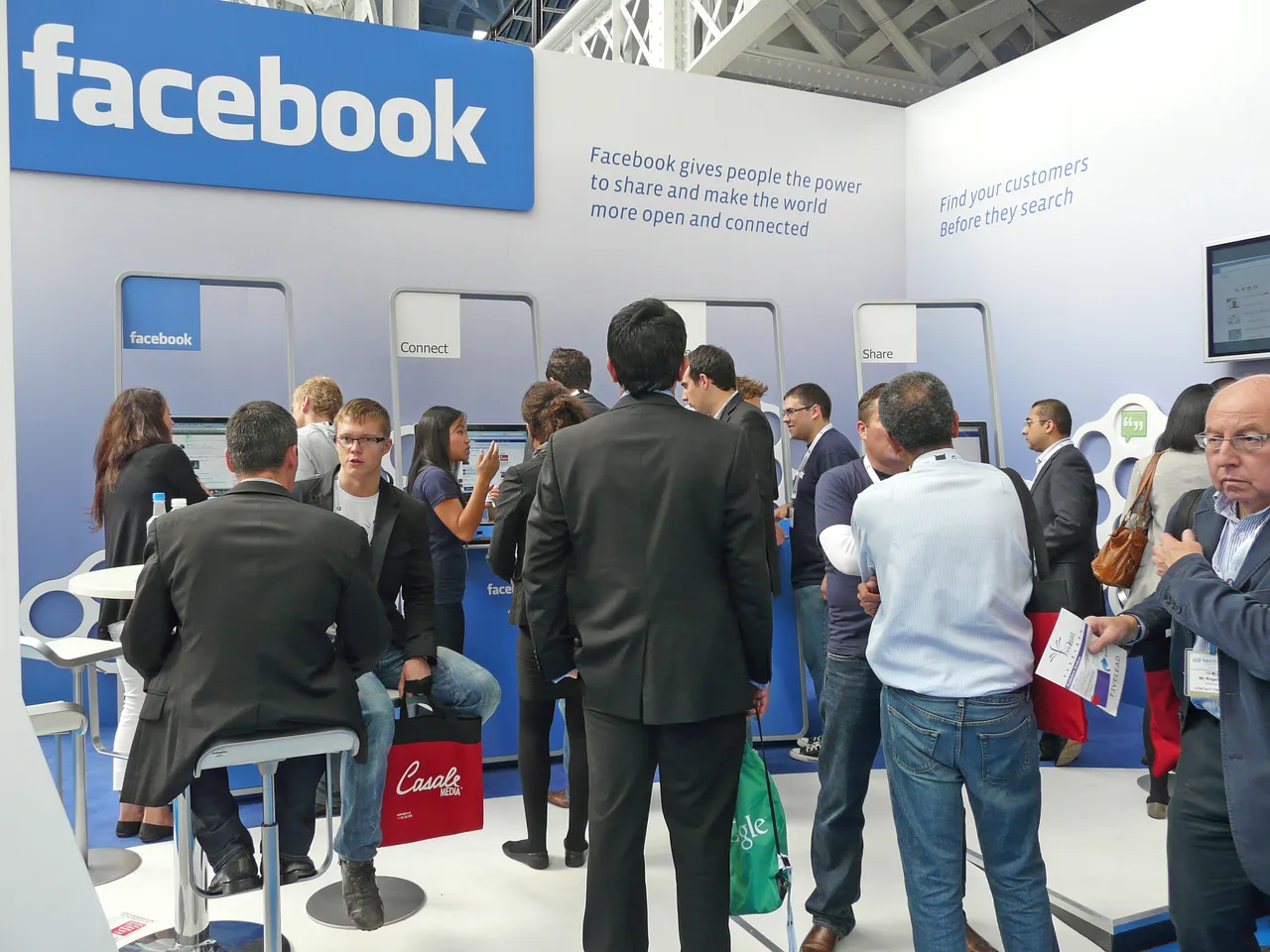 Facebook Launches Beta Version Of Facebook At Work
