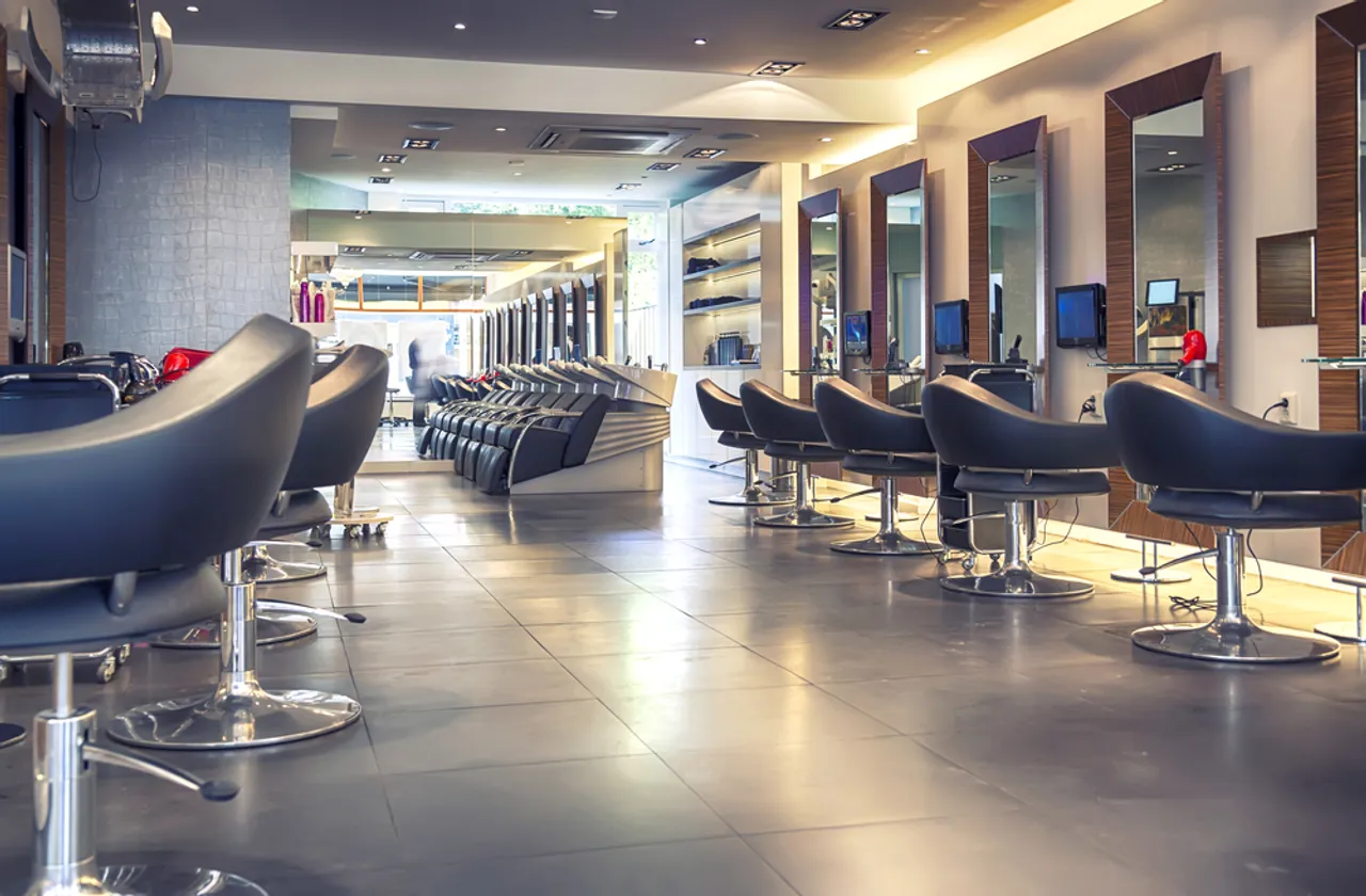 Social Wavelength wins digital mandate for Naturals salon