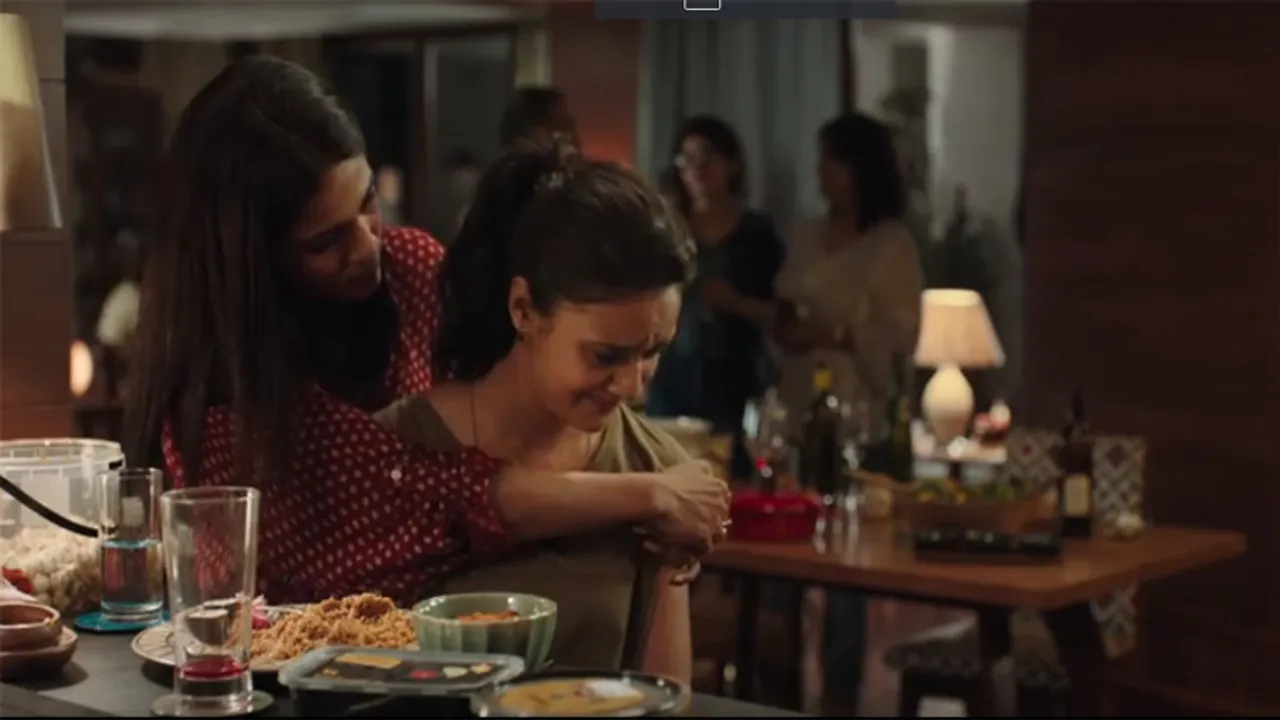 Deepika Padukone spreads a message with #DobaraPoocho