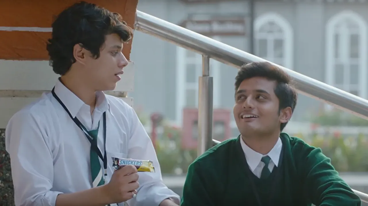 Snickers launches new campaign to woo students