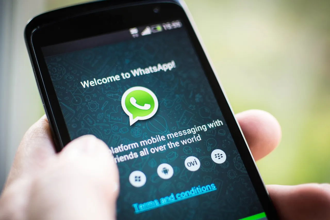 How to Use Two Whatsapp Accounts in a Single Phone