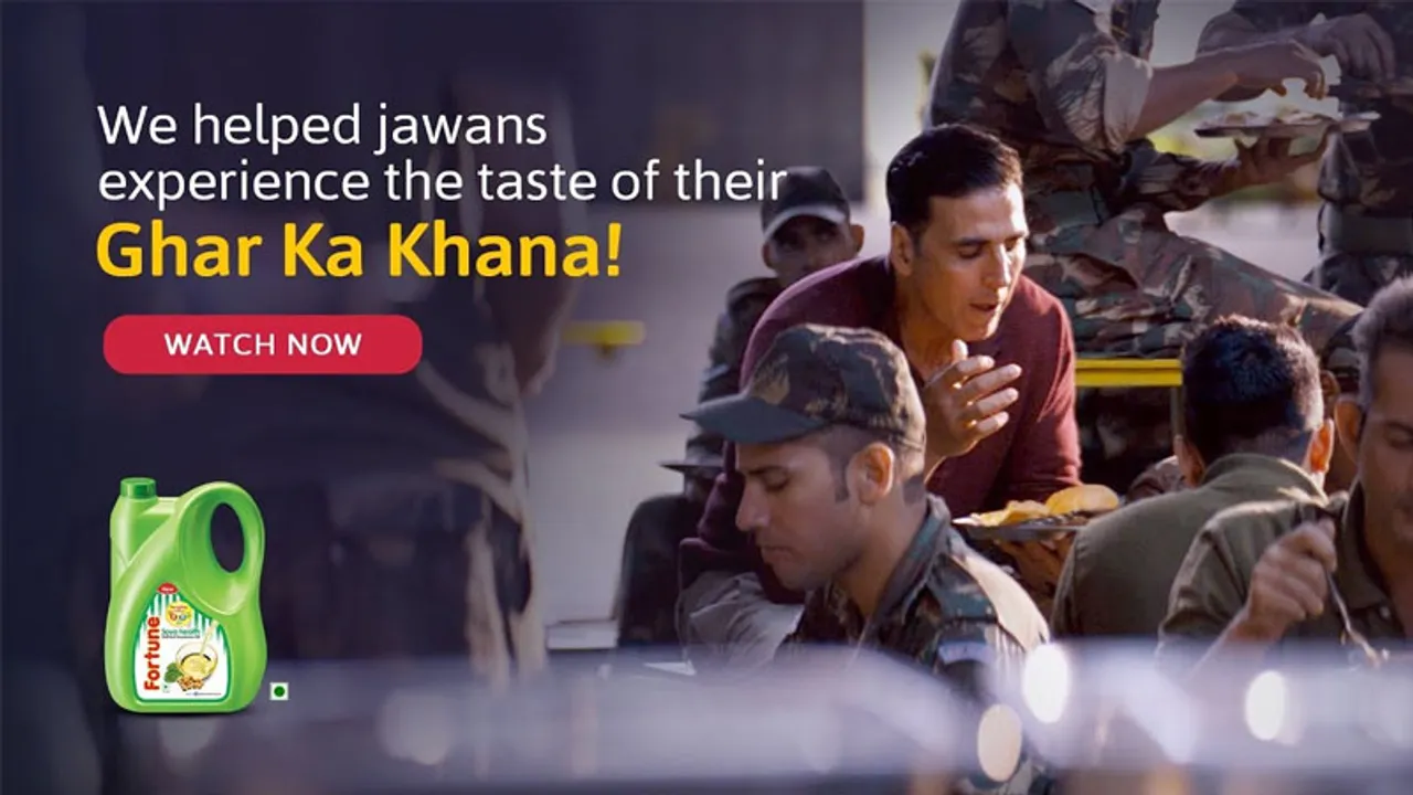 Akshay kumar cooks for soldiers in Fortune Oil's latest TVC