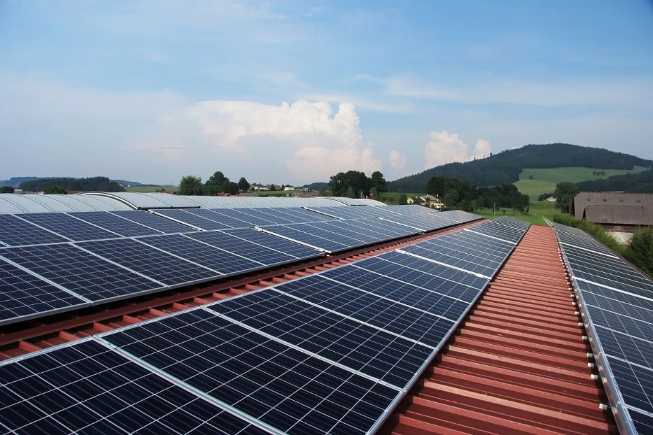 TPREL and Bank of Baroda partnered to offer collateral-free loans, making rooftop solar installations more affordable in India. 