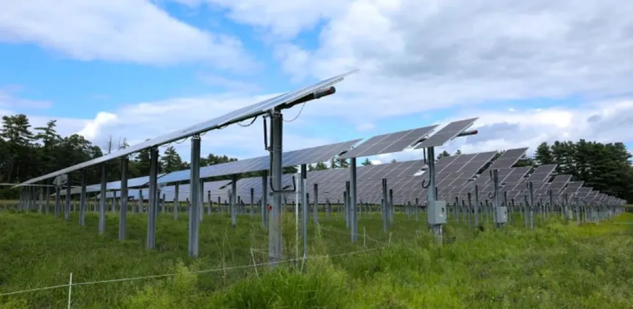 BlueWave’s Maine solar projects added 22.7 MW (DC) to the grid, reducing costs for residents and businesses under Net Energy Billing. 
