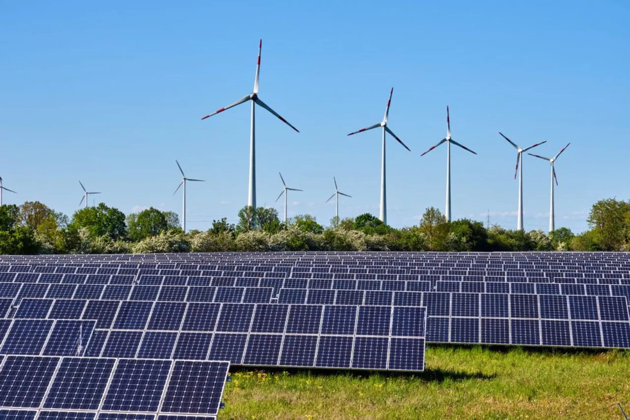Qualitas Energy secured €200 million in investor commitments, advancing its €500 million credit strategy for renewable energy projects