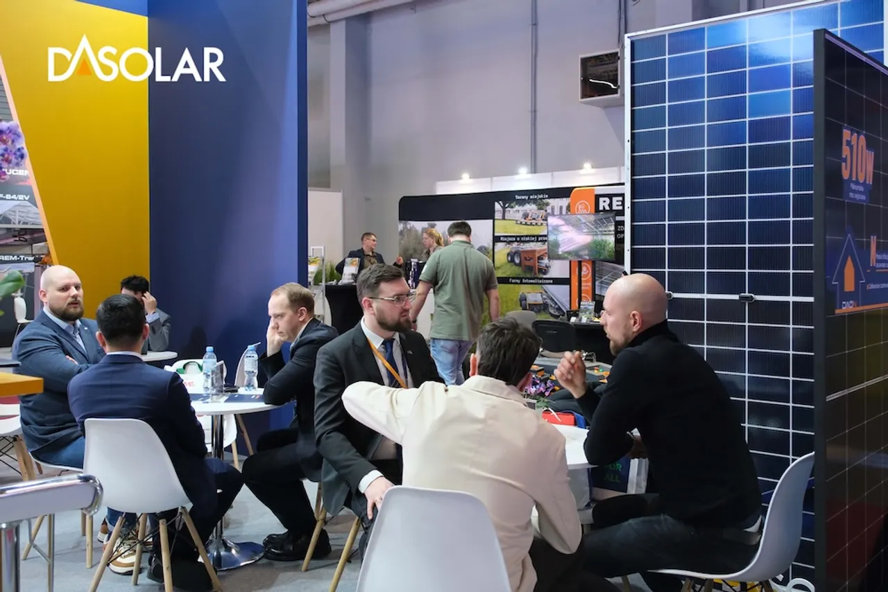 DAS Solar signed a 54 MW solar project agreement with PVE Construction in Poland, scheduled for grid connection in Q4 2025. 