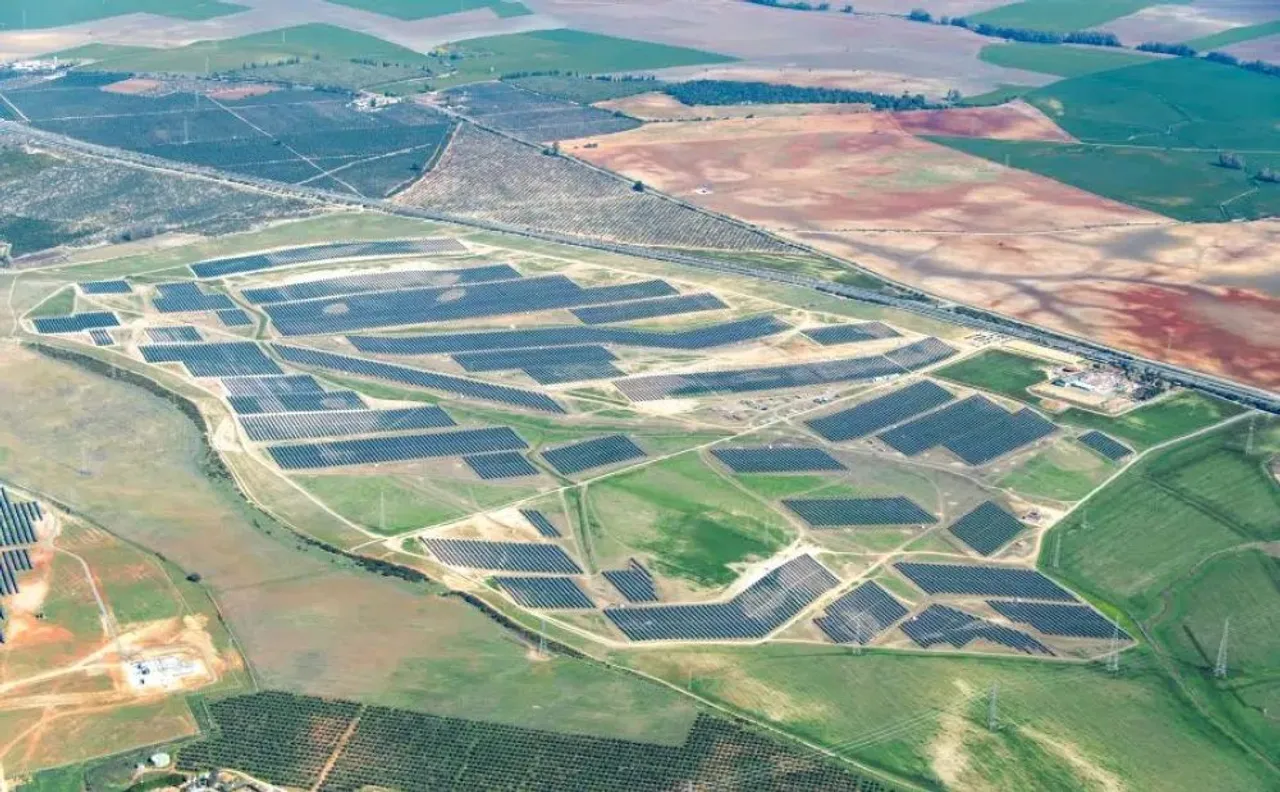 BayWa r.e.'s wind and solar capacity increased by 45-60%, and its project pipeline more than doubled since Energy Infrastructure Partners' initial investment in 2021.