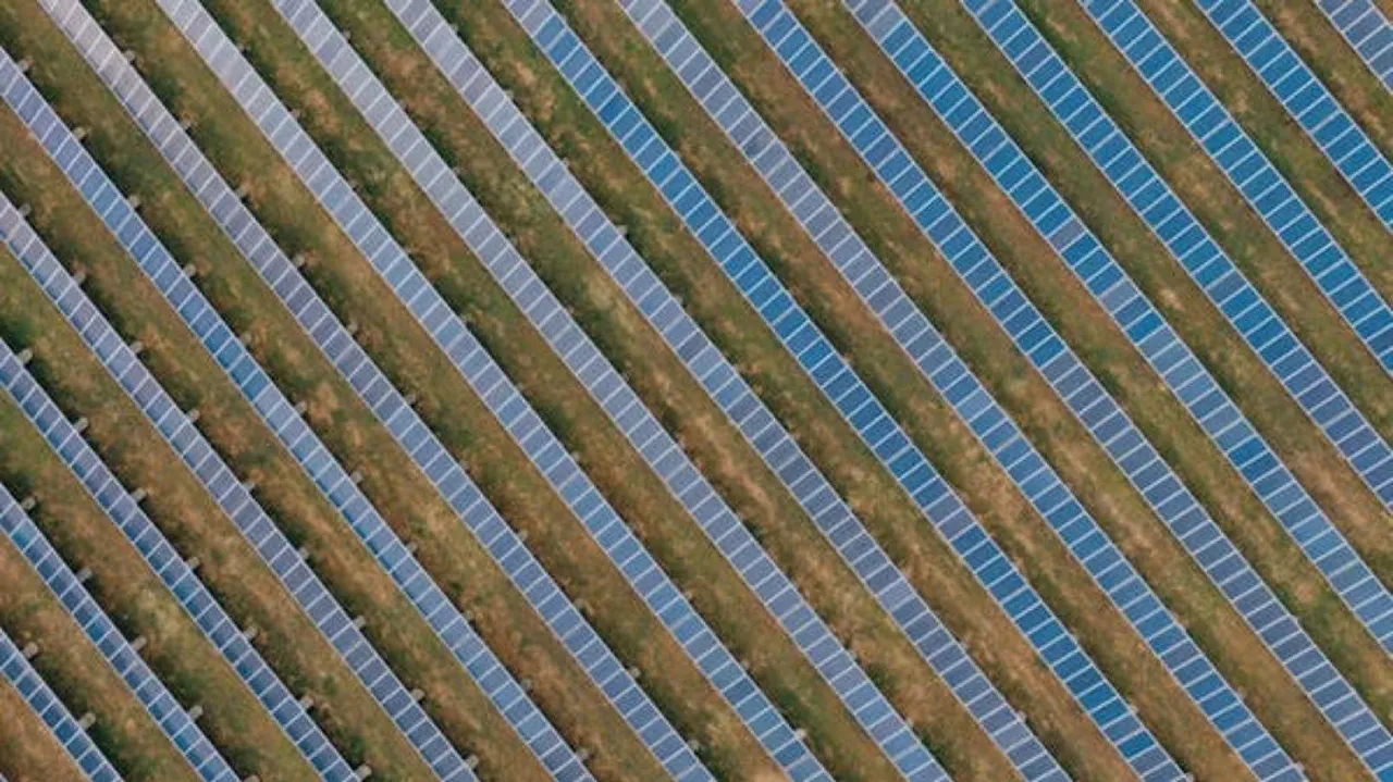 Gensol Engineering planned to complete the sale of Scorpius Trackers in two phases by March 2026, aiming to monetize assets and reinvest in renewable energy growth. 