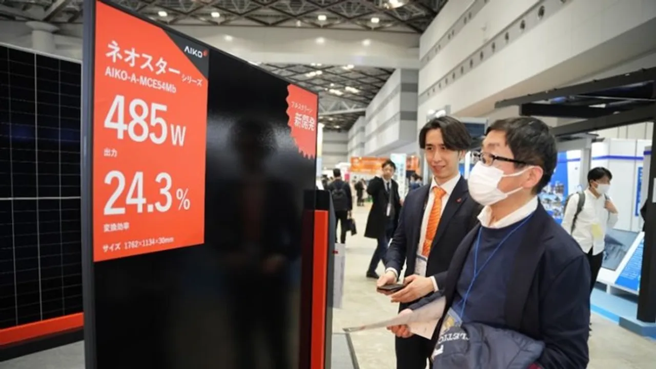 AIKO showcased its ABC Nebula lightweight module at PV EXPO 2024, offering 22.3% efficiency and 445 W output, ideal for rooftop installations in Japan. 