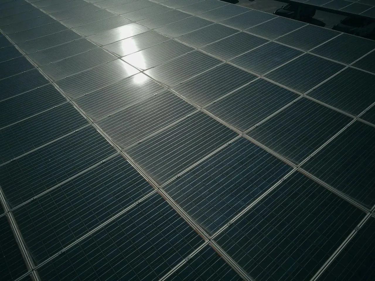 Apex Energies secured €350M to develop 1,100 solar projects, totaling 400 MW, with 250 MW already in advanced development or under construction.