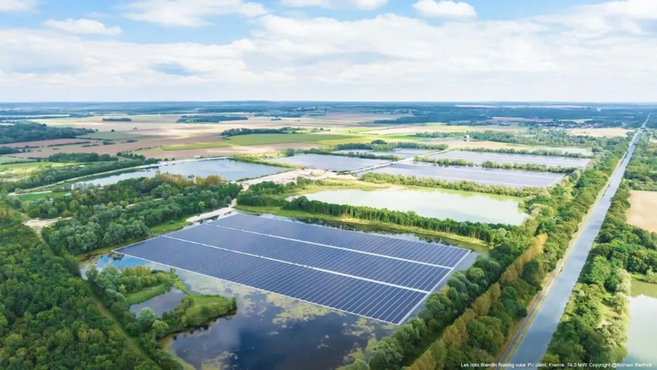 Les Ilots Blandin and other projects from Q Energy were set to generate 210,000 MWh yearly, powering over 50,000 homes by 2026. 
