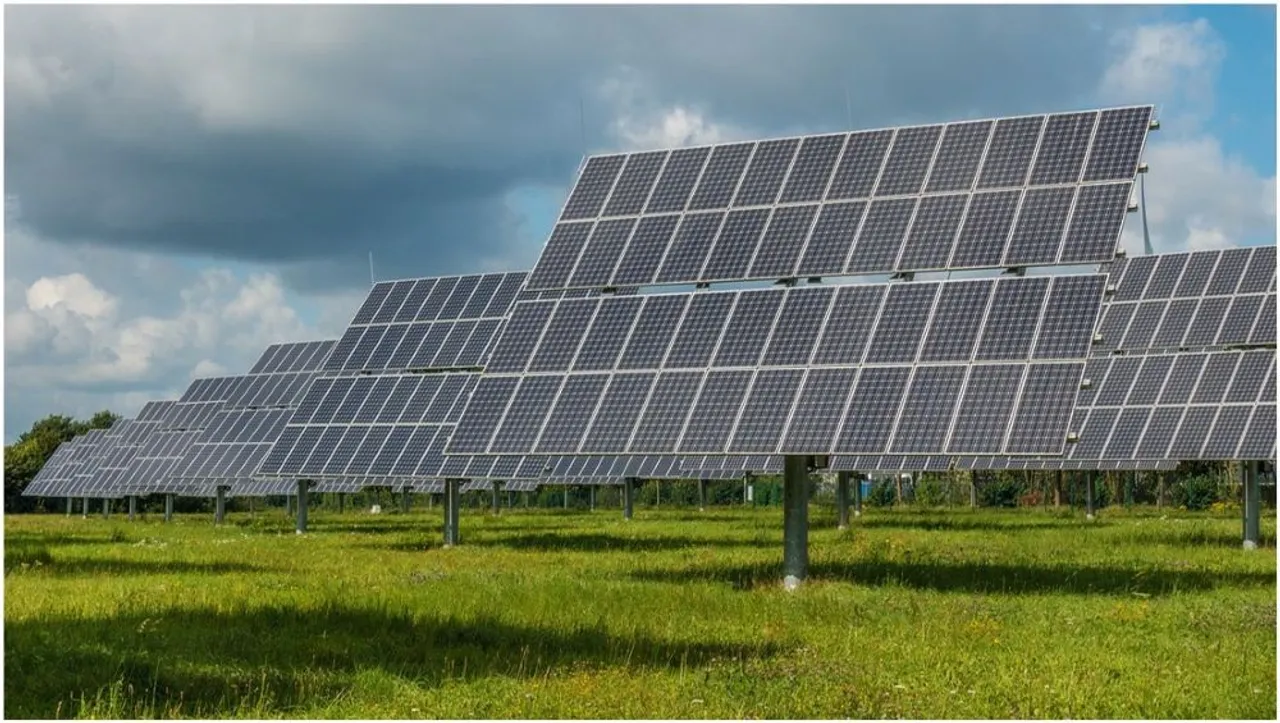 Waaree Renewable secured a 125 MW solar EPC contract through a three-member consortium for turnkey project development in India. 