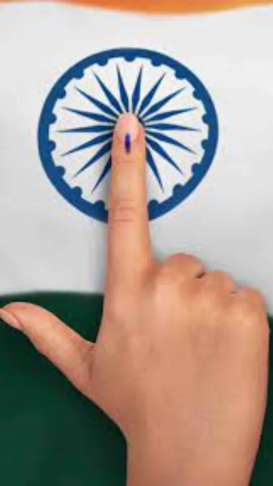 मुंबई में लोकसभा चुनाव, इन सेलिब्रिटी ने किया वोट
