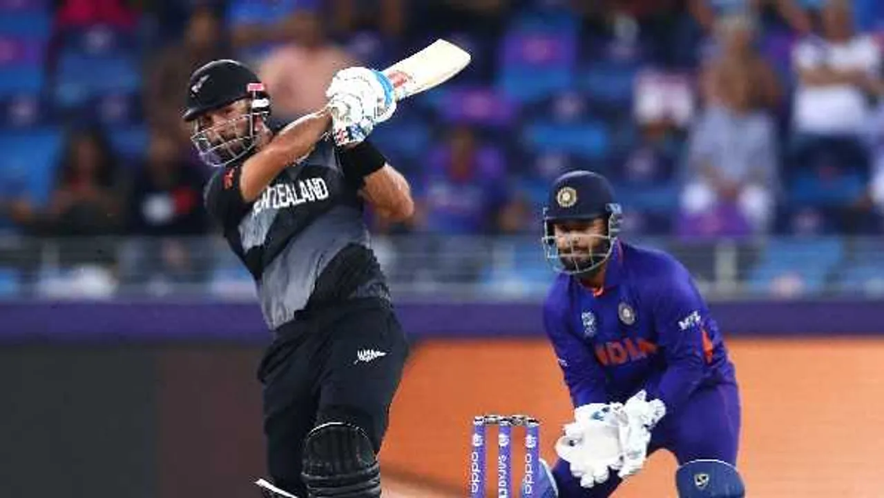 IND vs NZ: न्यूजीलैंड ने 8 विकेट से हराया, सेमीफाइनल की राह हुई मुश्किल