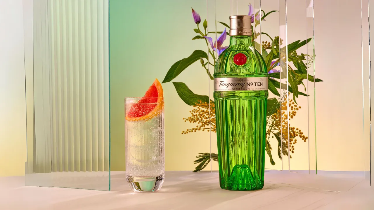 Honour for Tanqueray N° Ten