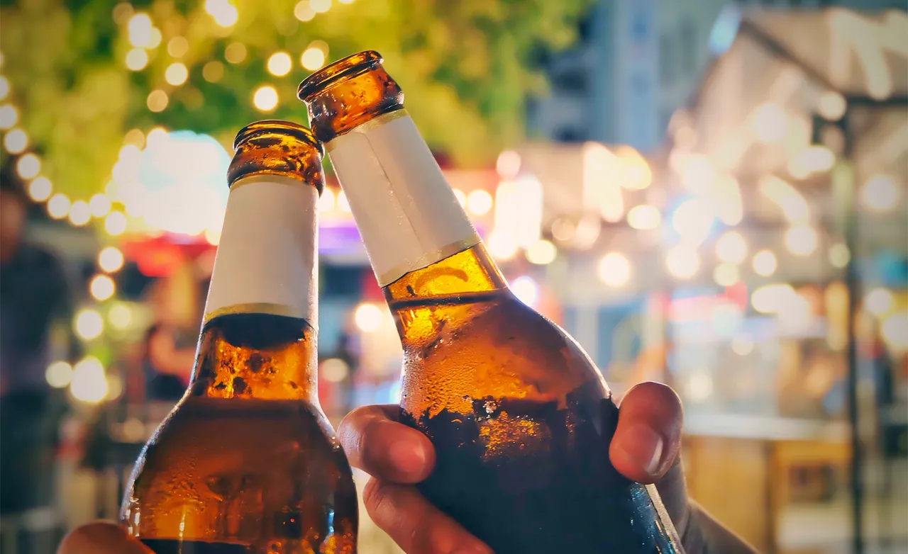 UP allows Beer shops to have drinking space