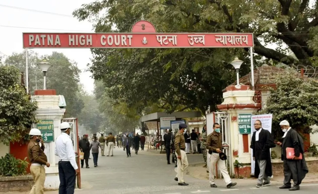 Patna HC says vehicle owner not guilty if pillion rider carries liquor