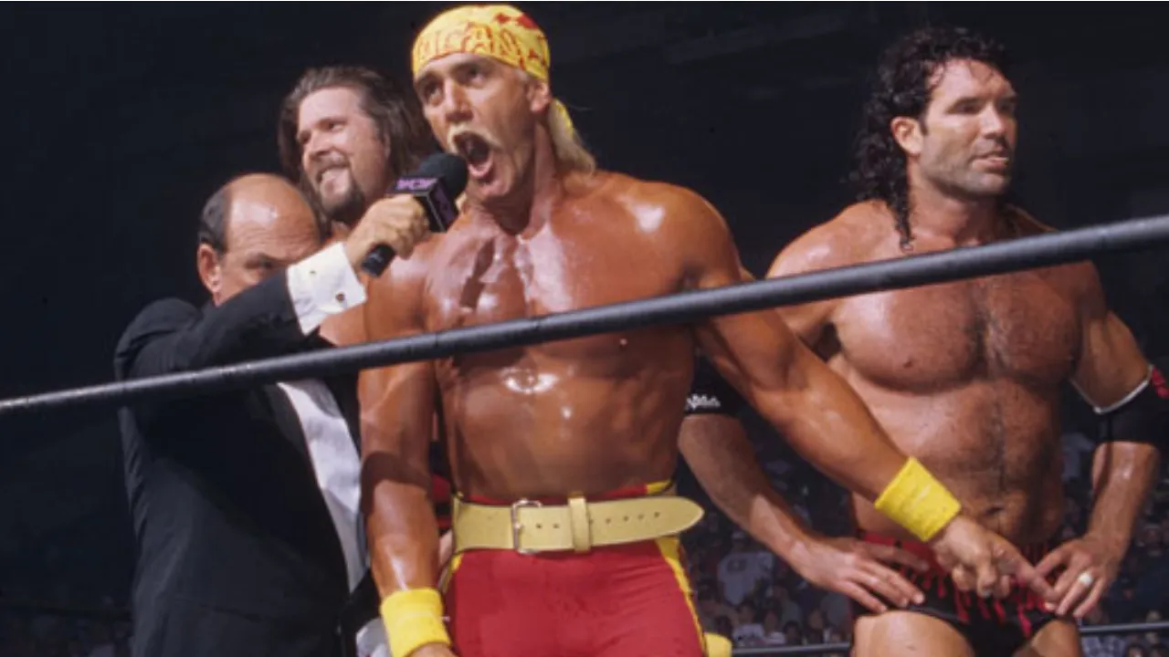 Hulk Hogan Betrays WCW (Source: Internet)