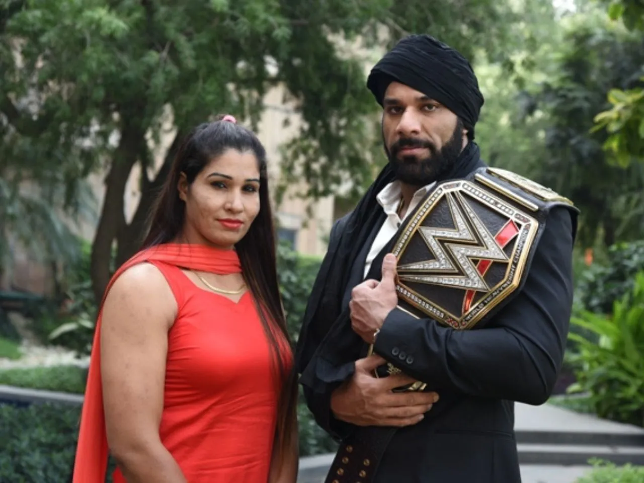 3 most popular WWE Superstars from India ft. The Great Khali