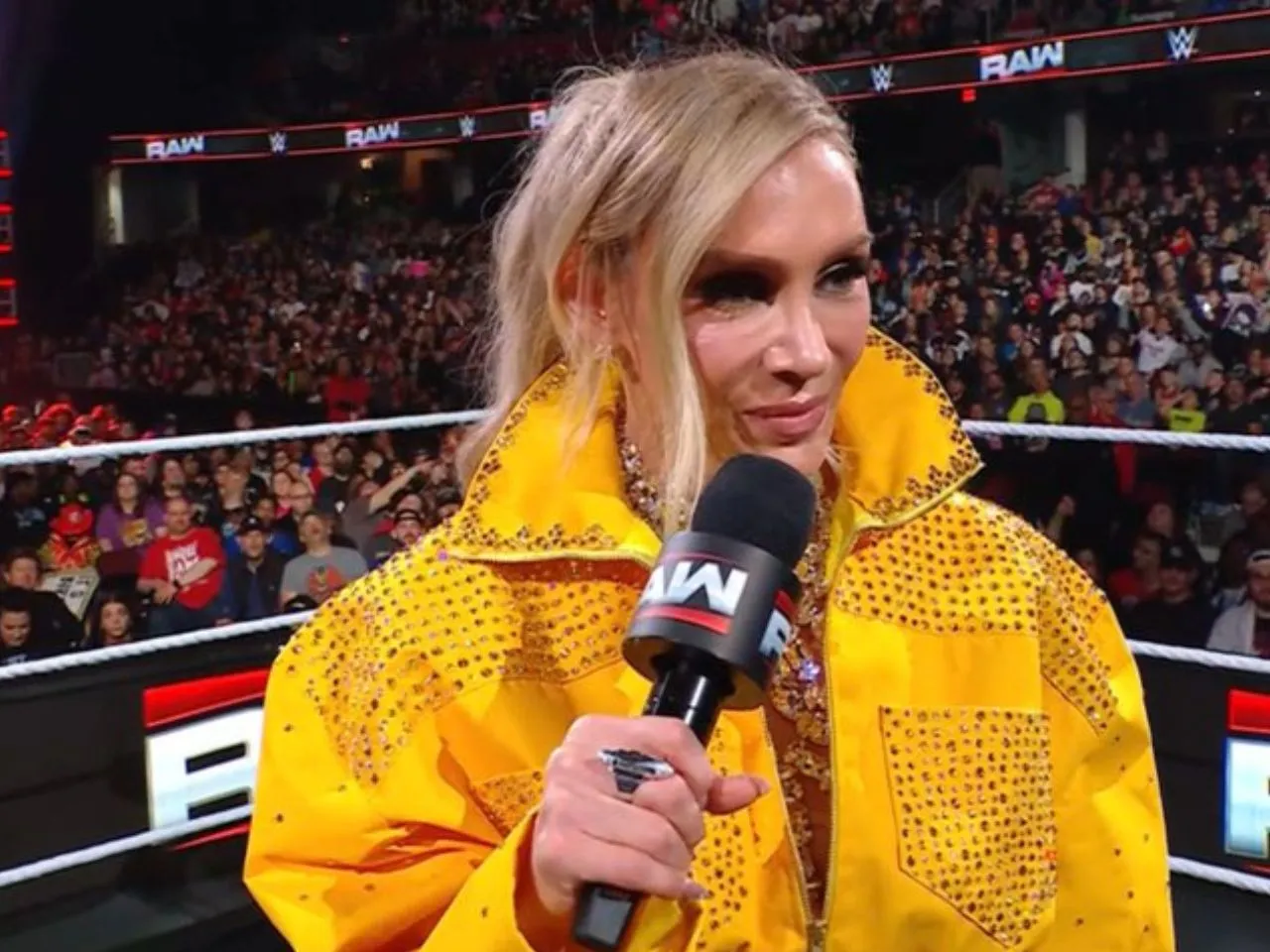 WATCH: Fans boo Charlotte Flair on her WWE Raw return