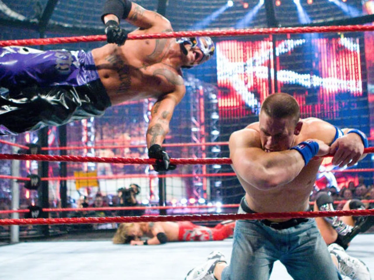 2. John Cena vs Rey Mysterio vs Kane vs Edge vs Chris Jericho vs Mike Knox 2009