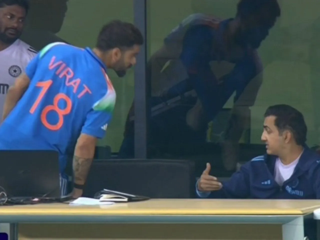 Gautam Gambhir conversation with Virat Kohli 
