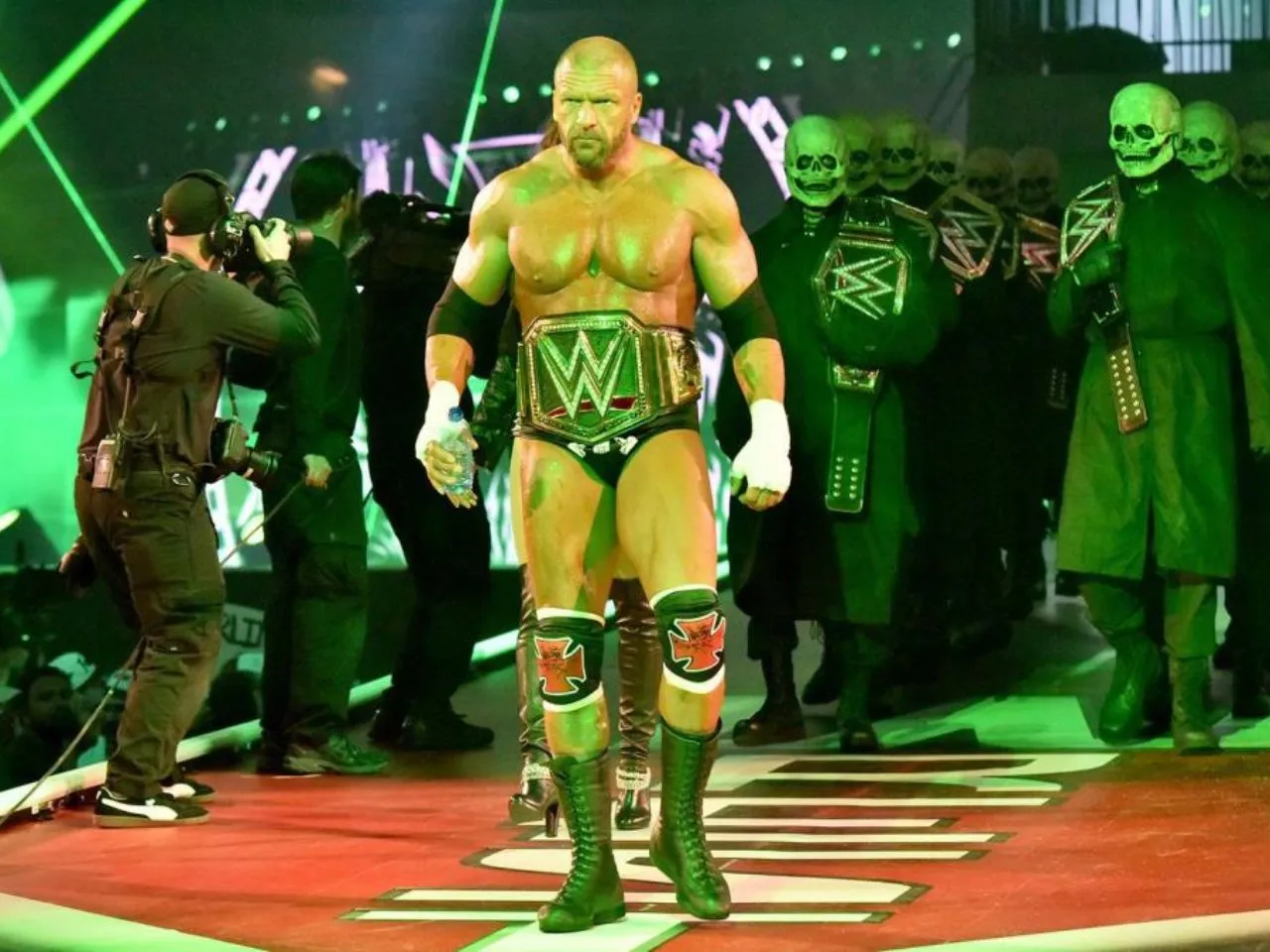 Triple H (23 appearances in WrestleMania) 