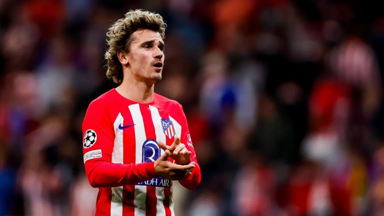 Antoine Griezmann linked with two English club
