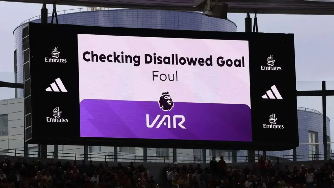 Premier League football to scrap VAR 