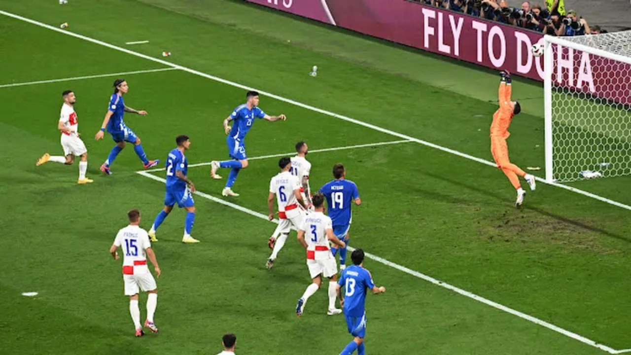 Alessandro Bastoni misses golden opportunity to give Italy lead against Croatia in UEFA Euro 2024 