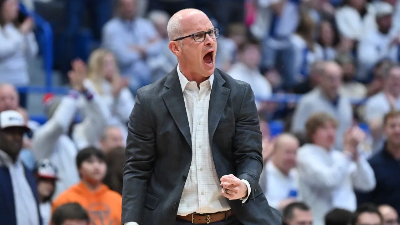 Dan Hurley .jpg