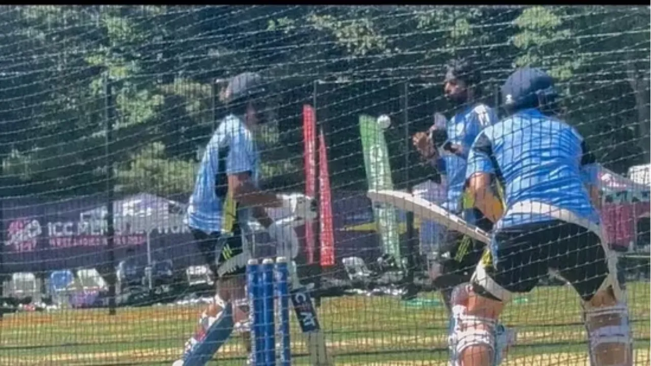 Rohit and Hardik during net session ahead of IND vs IRE match (Source: X)