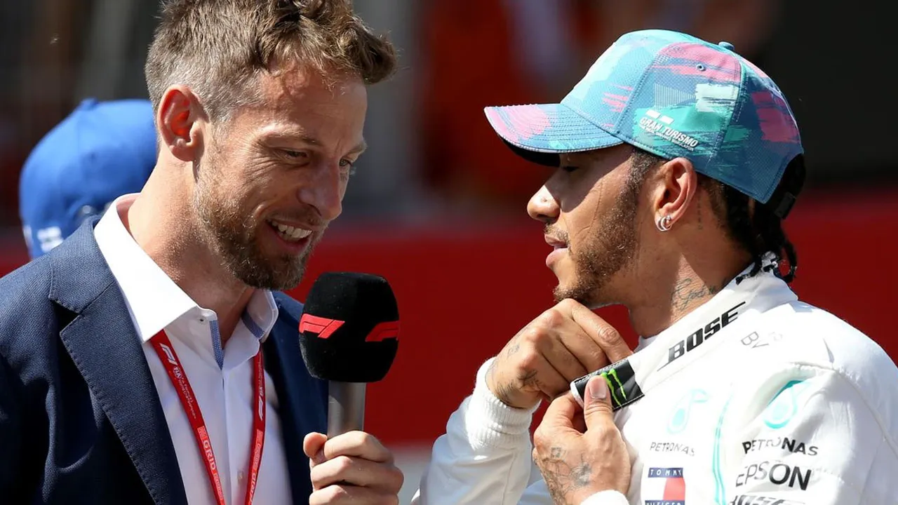 Lewis Hamilton with Jenson Button