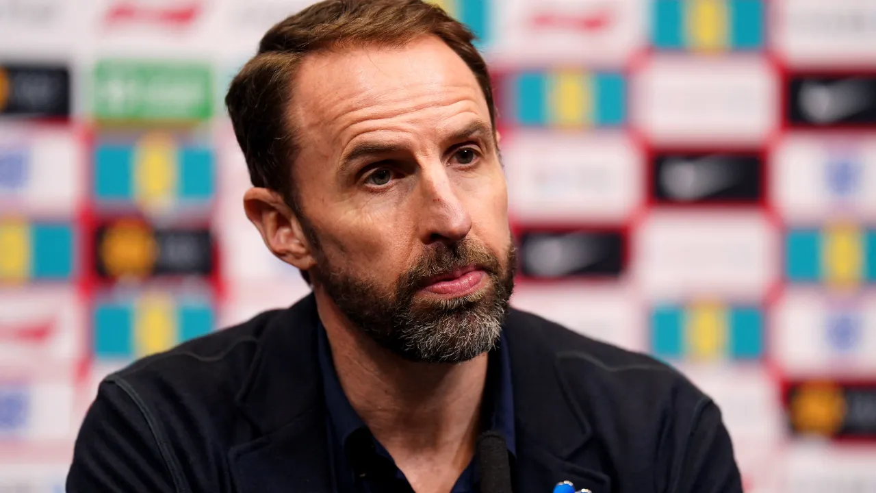 Gareth Southgate believes Manchester United's possible coach rumours are 'irrelevant'