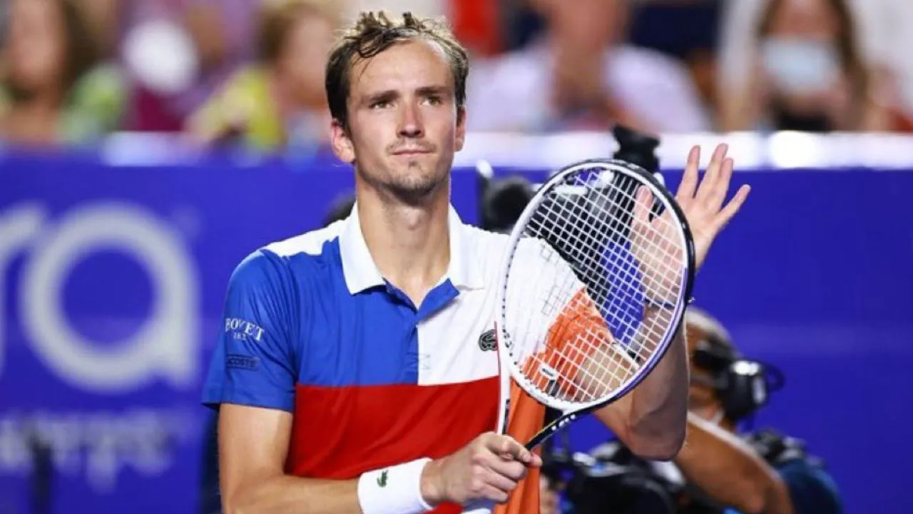 'I think if Novak Djokovic and Carlos Alcaraz play......' - Daniil Medvedev opens up on French Open 2024 favorites