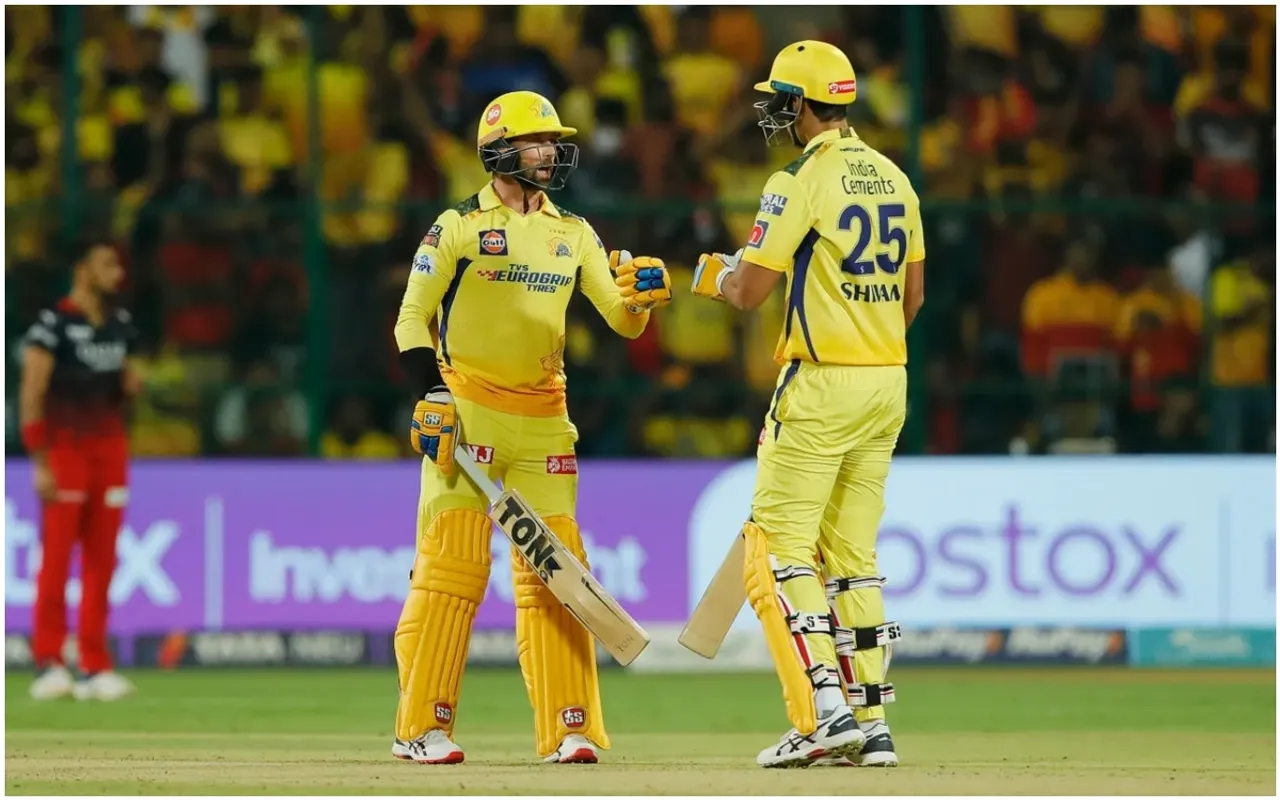 RCB vs CSK: आरसीबी के गढ़ में कॉनवे-दुबे का तूफान, चेन्नई ने बैंगलोर को दिया 227 रन का लक्ष्य