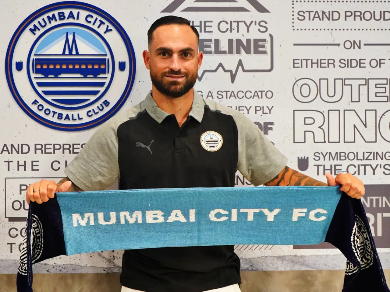 Mumbai City FC sign French midfielder Jérémy Manzorro until 2024-25 - sportzpoint.com