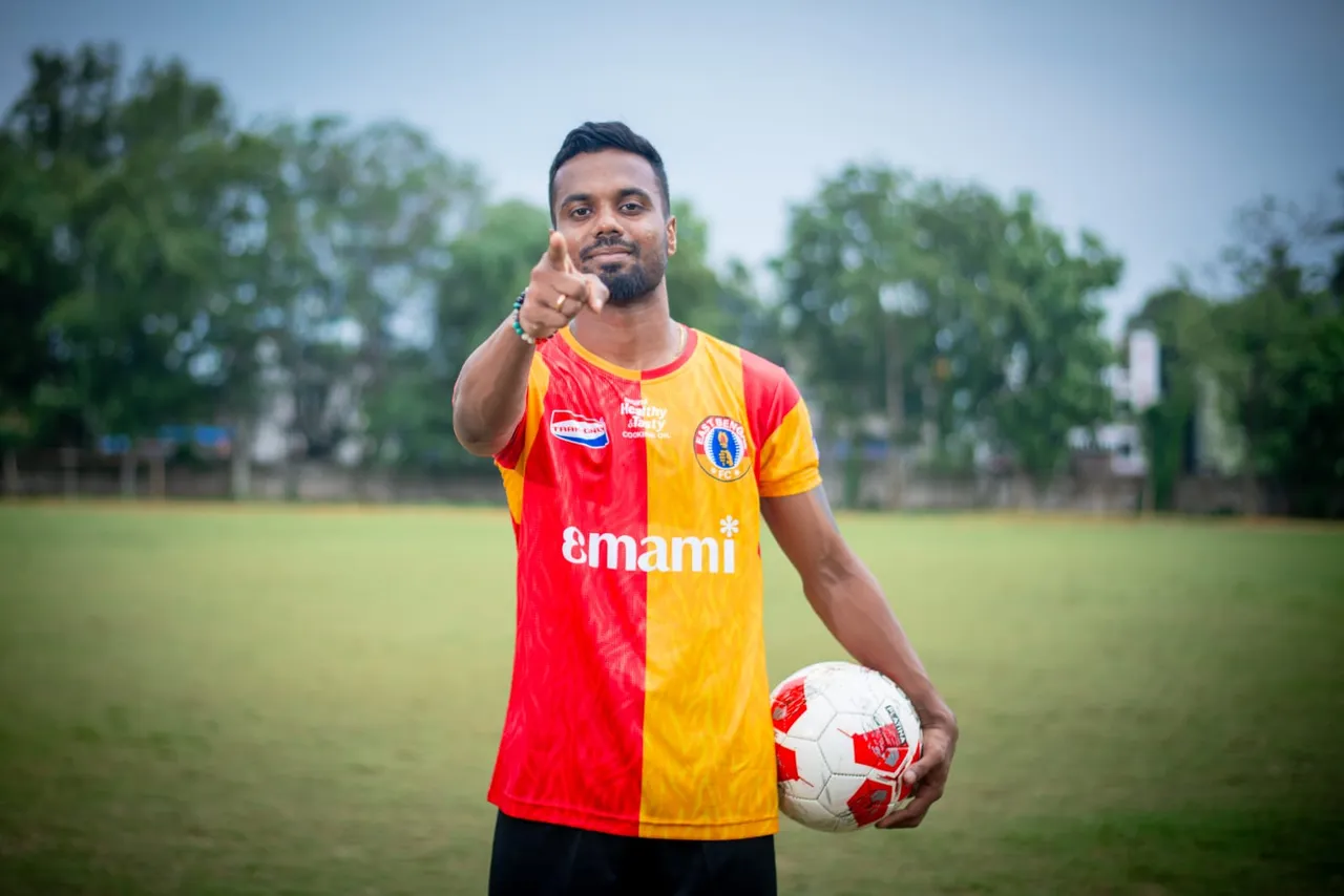 Indian Football Transfer News: East Bengal sign Provat Lakra on a two-year deal - sportzpoint.com