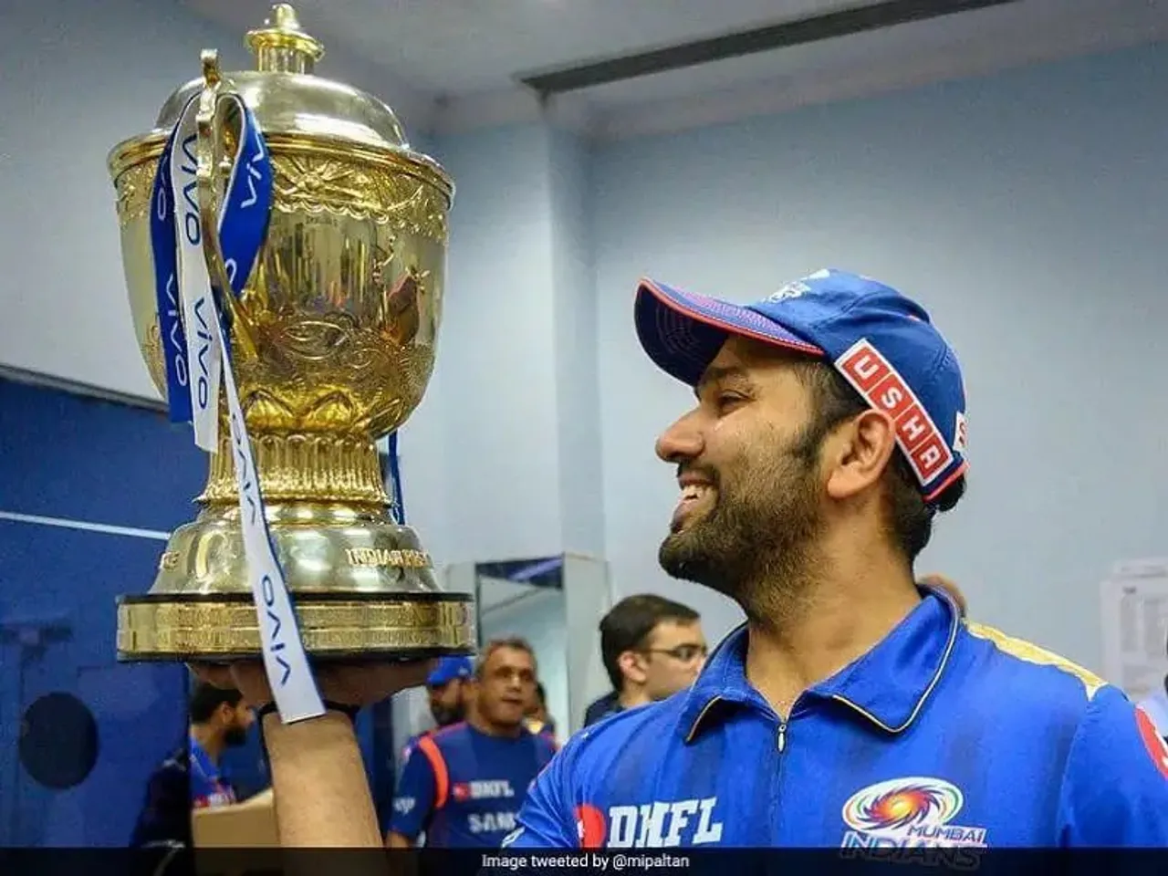 Rohit Sharma with IPL Trophy | SportzPoint.com
